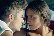 贾斯汀·比伯《<em>As Long As You Love Me</em>》ft. B