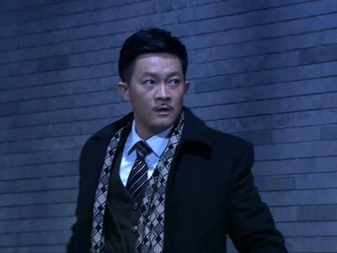 霍啸林潜进了县政府,他告诉玛利亚和霍悔,自己明天就会把他们救走,就